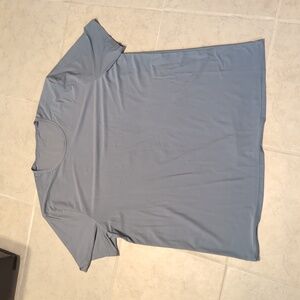 Lululemon Men's Short Sleeve Shirt